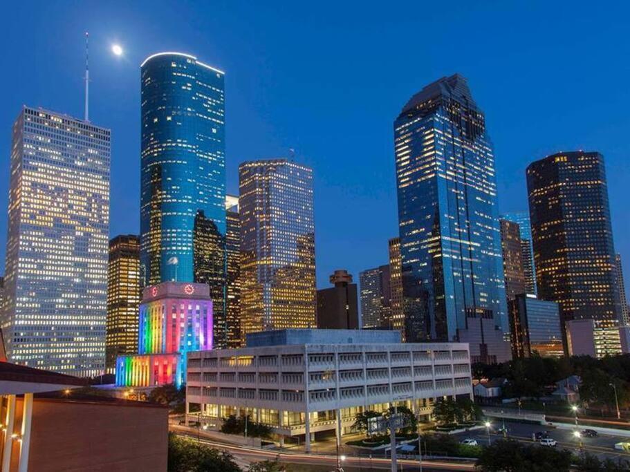 Beautiful/Spacious 2 Bedroom Houston Near Galleria Esterno foto